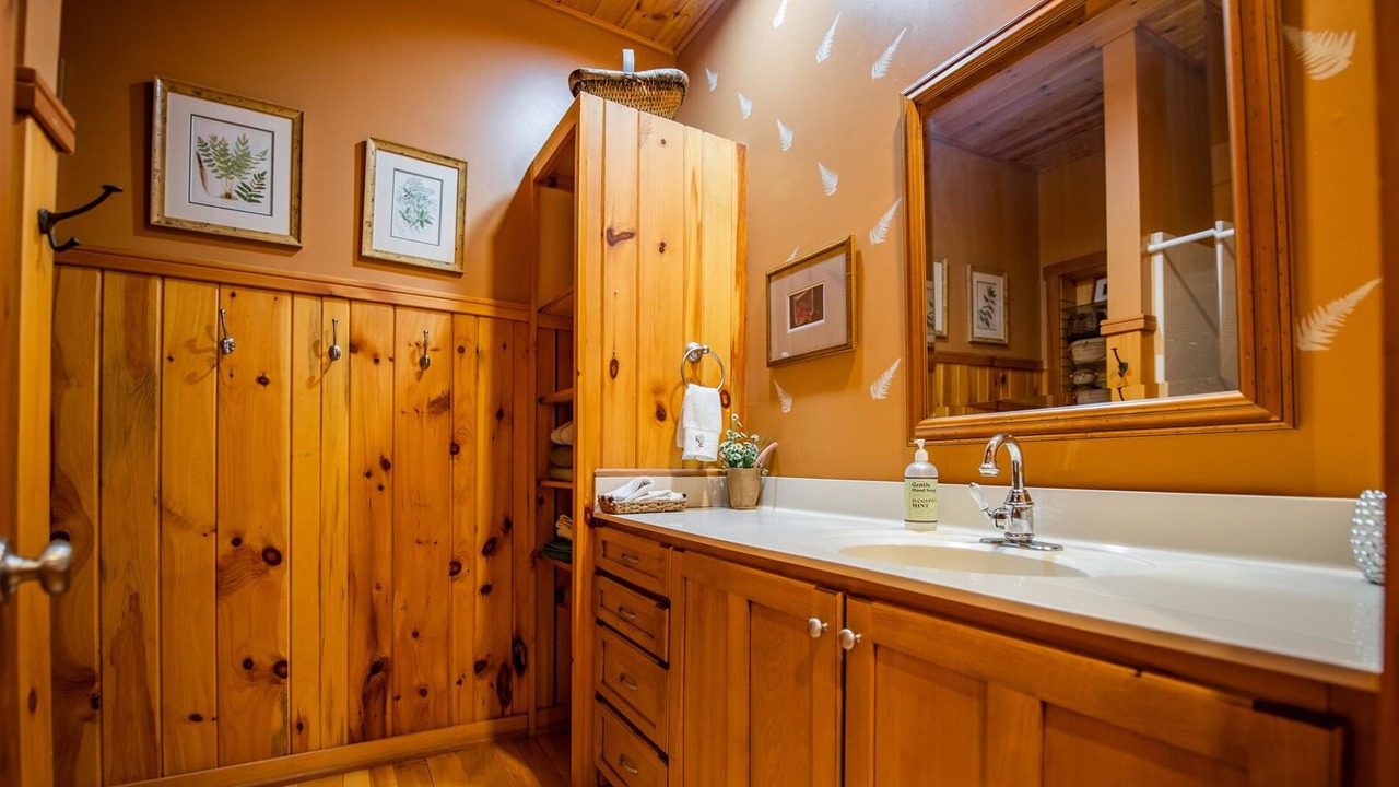 Photo of Bathroom in Eagles Mere