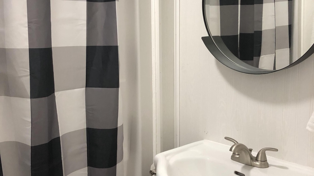 Photo of Bathroom in Gallipolis Ferry