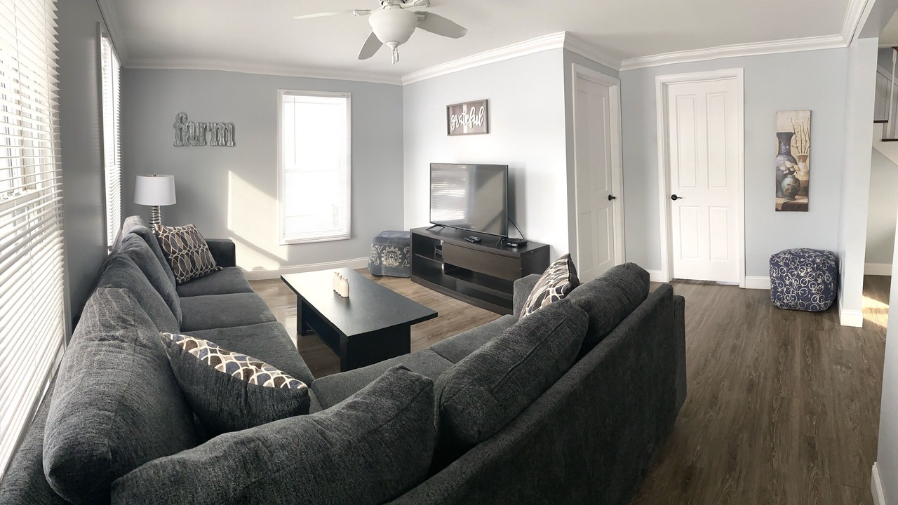 Photo of Livingroom in Watkins Glen