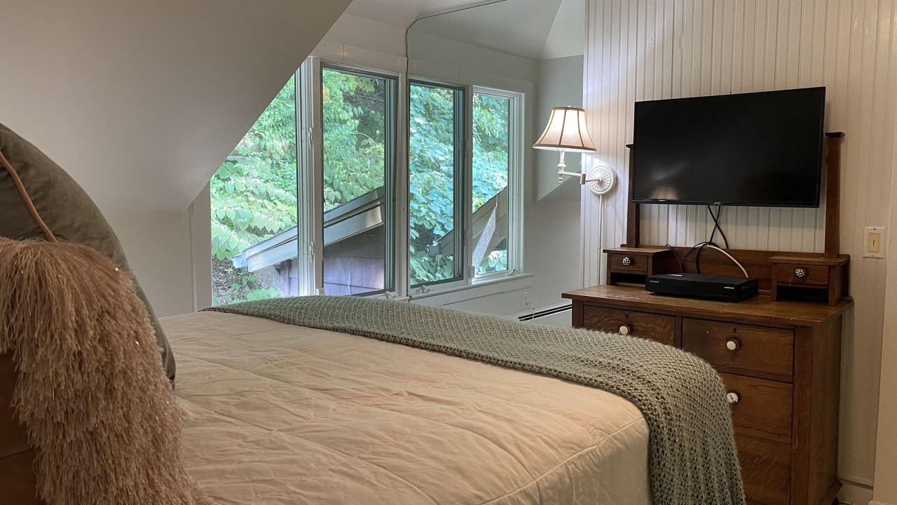 Photo of Bedroom in Town of Orangetown