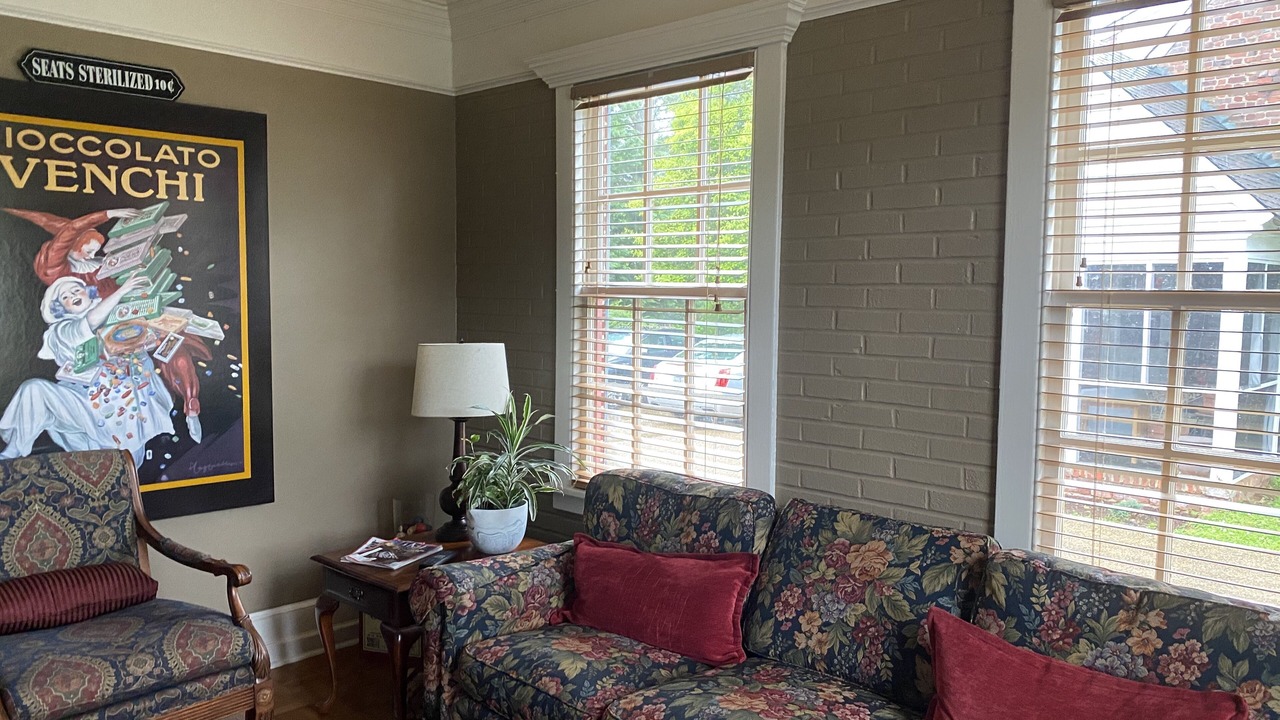 Photo of Livingroom in Williamsburg