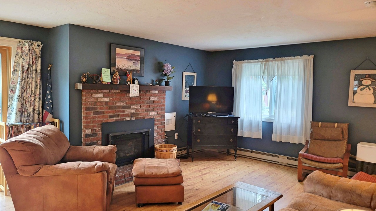 Photo of Livingroom in North Woodstock