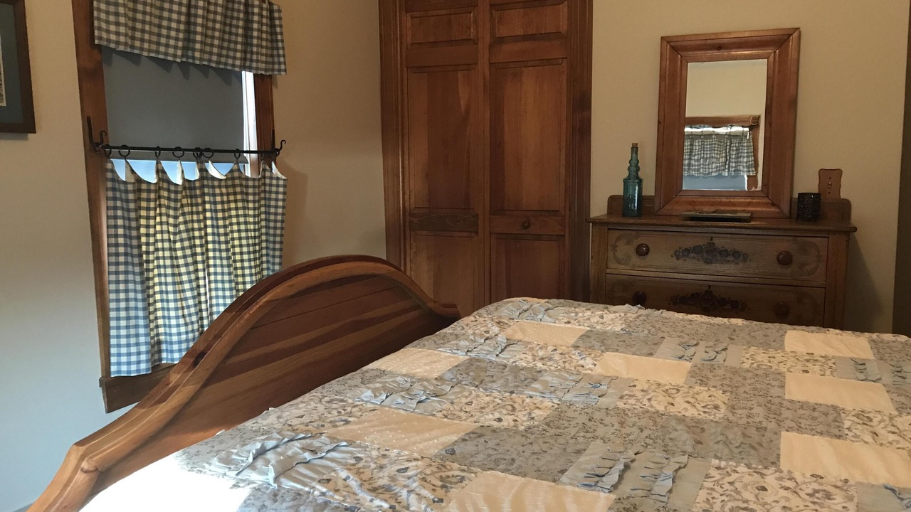 Photo of Bedroom in Bolton Landing