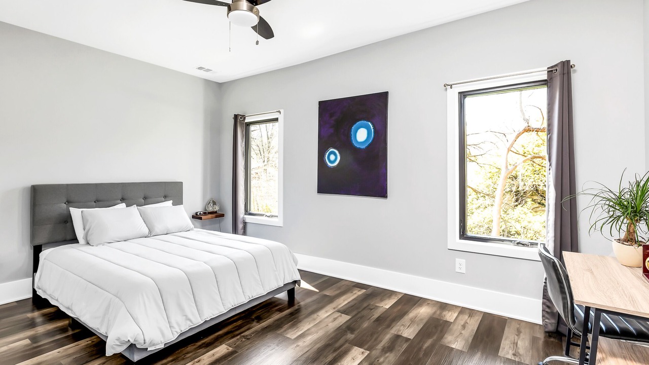 Photo of Bedroom in Home Park