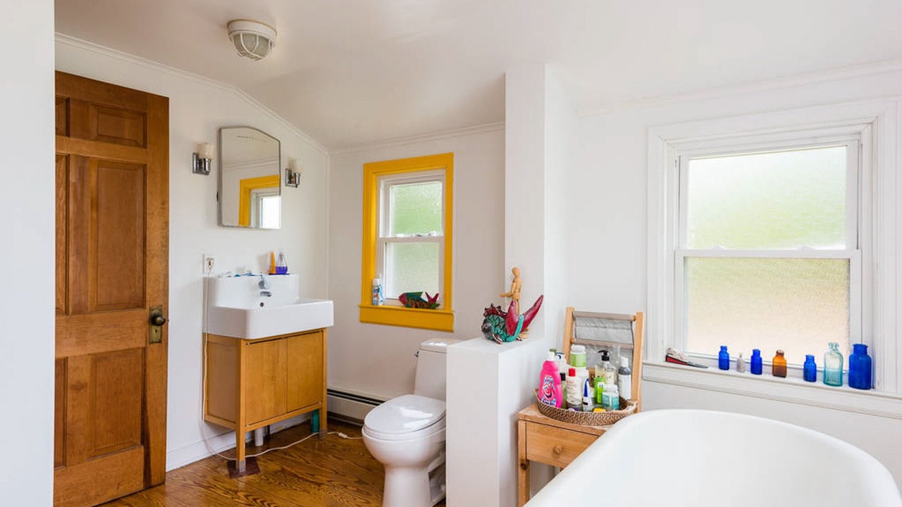 Photo of Bathroom in Coxsackie