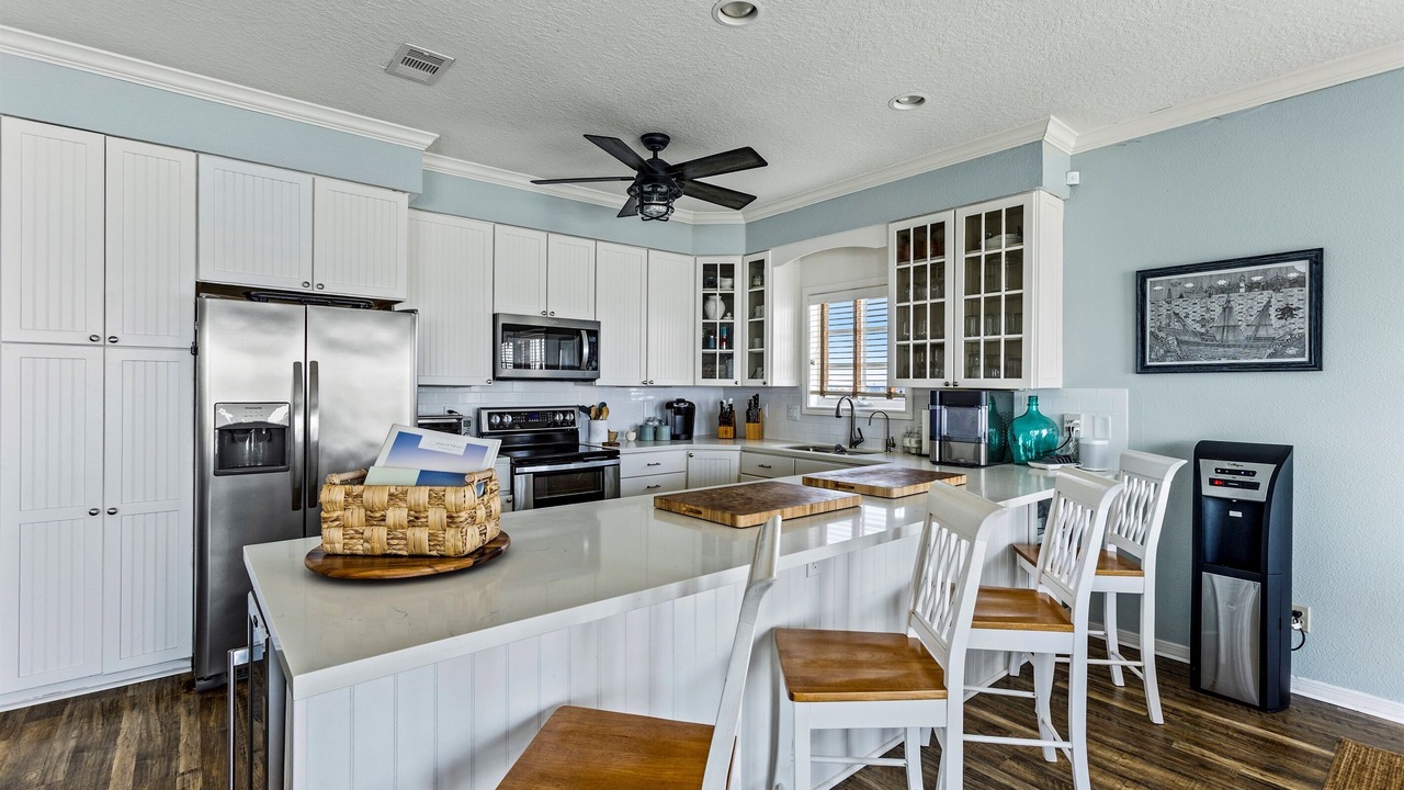 Photo of Kitchen in Surfside Beach