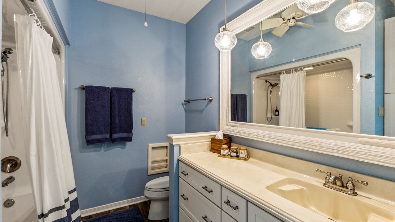Photo of Bathroom in Surfside Beach