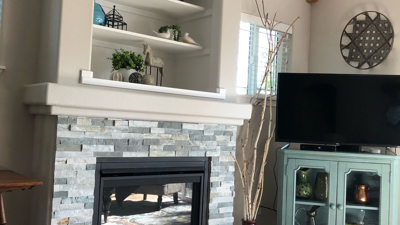 Photo of Livingroom in Redmond