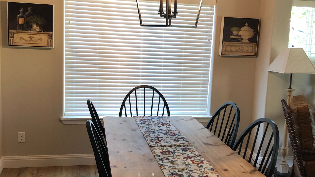 Photo of Livingroom in Redmond