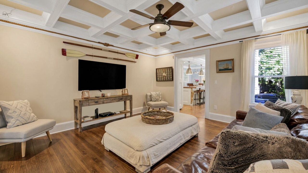Photo of Livingroom in Greenport