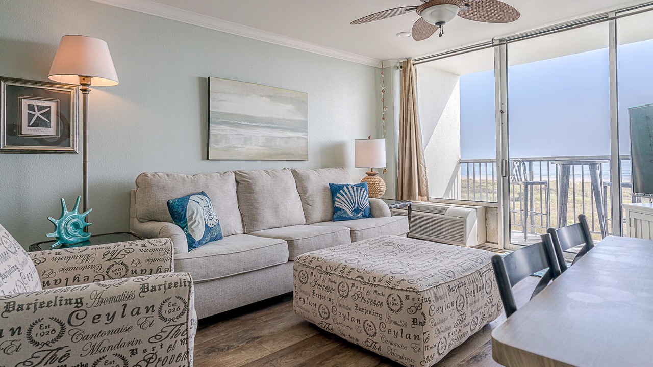 Photo of Livingroom in Galveston