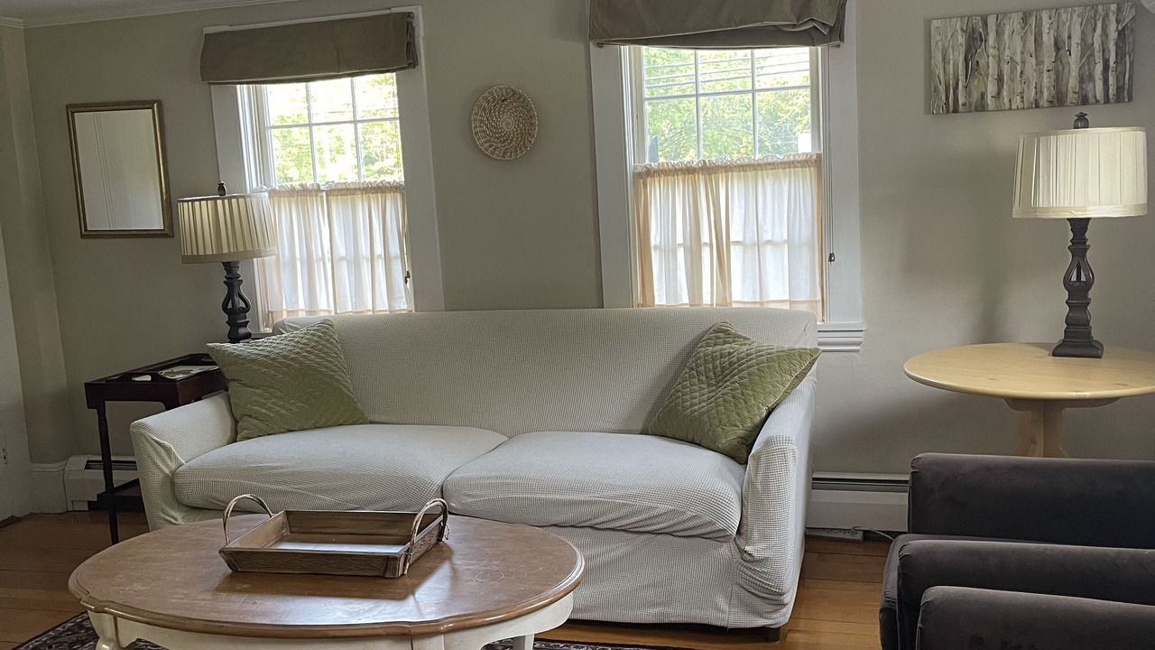 Photo of Livingroom in Andover