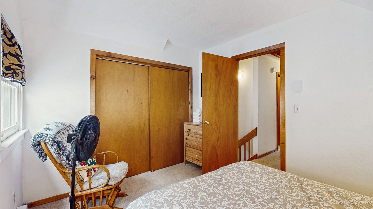 Photo of Bedroom in Warren