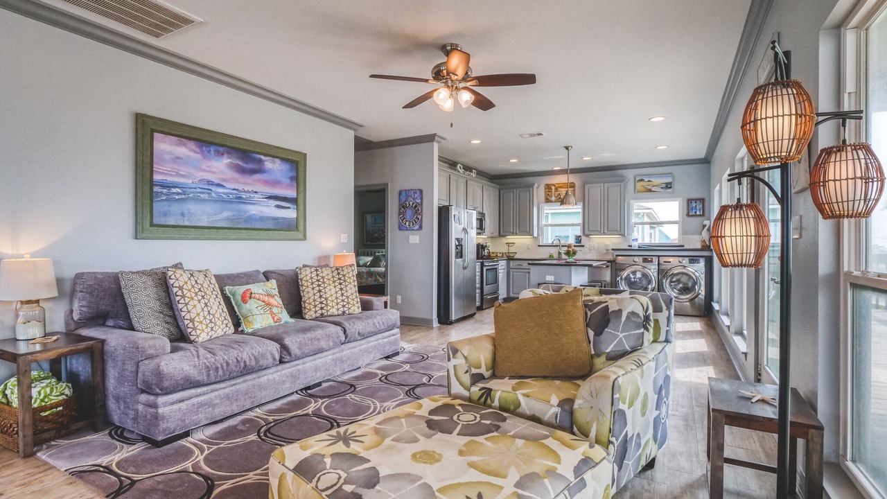 Photo of Livingroom in Surfside Beach