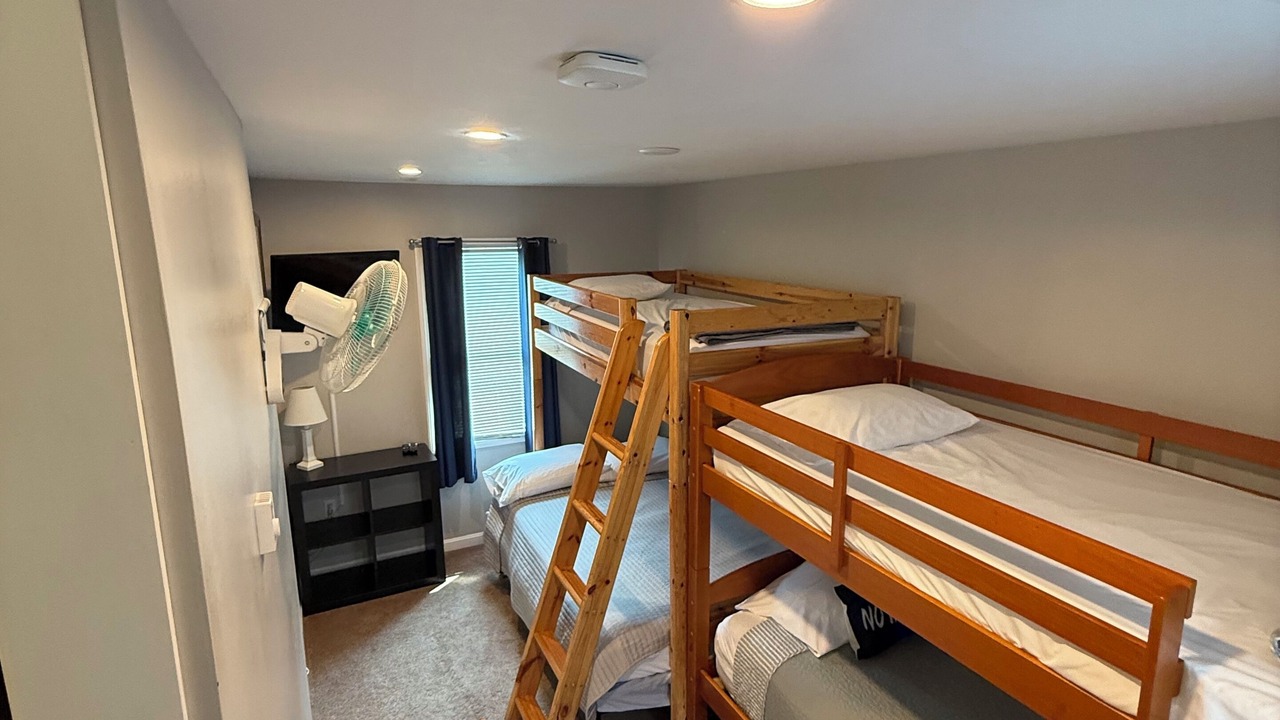 Photo of Bedroom in Lochmere