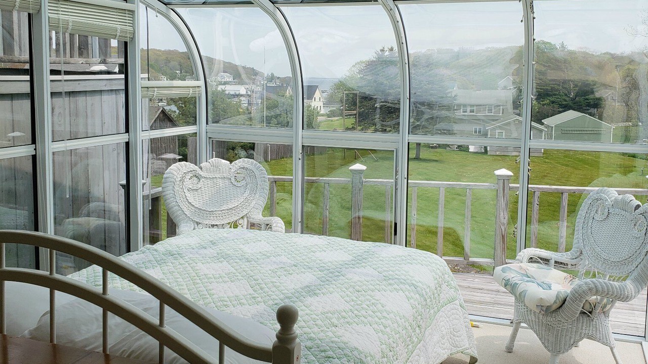 Photo of Bedroom in New Harbor