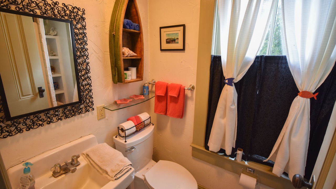 Photo of Bathroom in Onancock