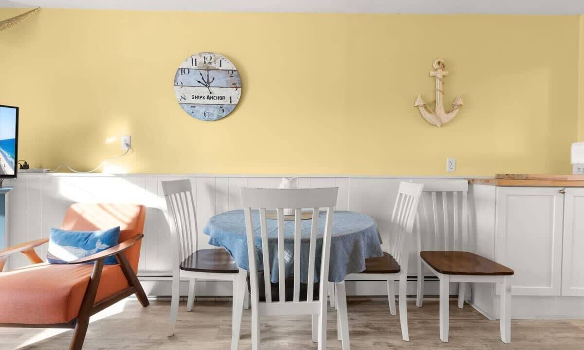 Photo of Bedroom in Newburyport