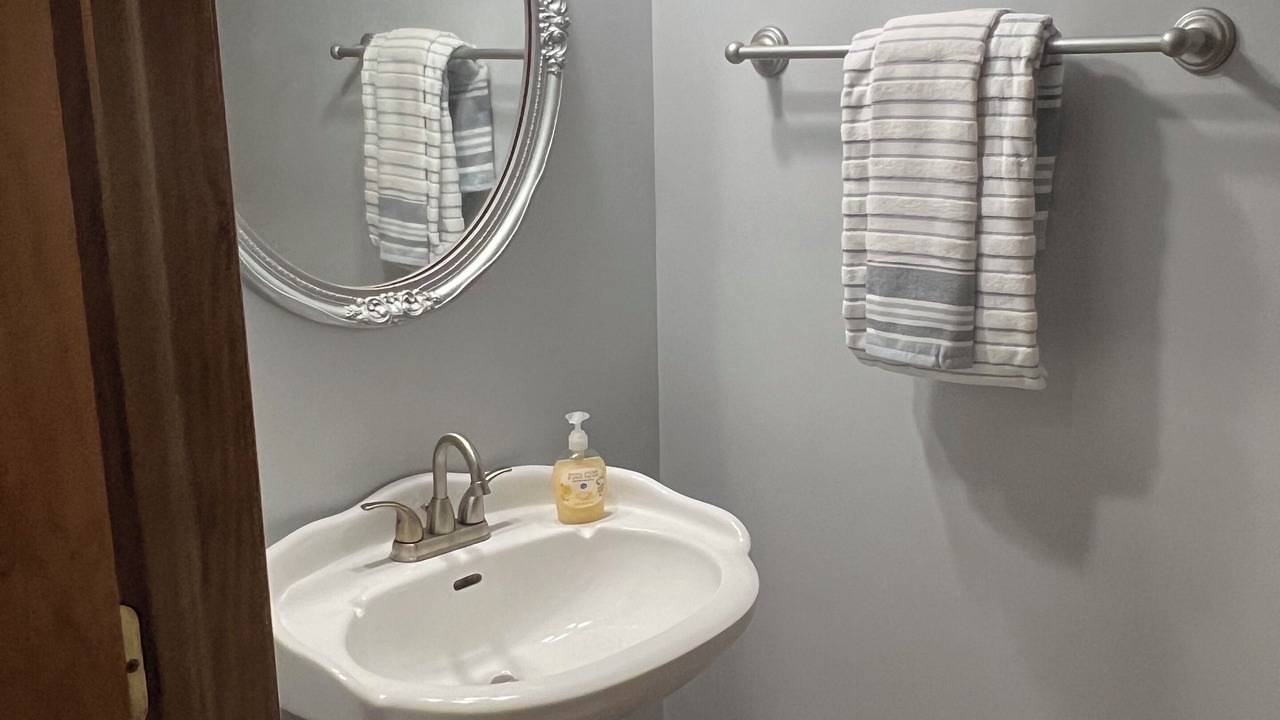 Photo of Bathroom in Barboursville