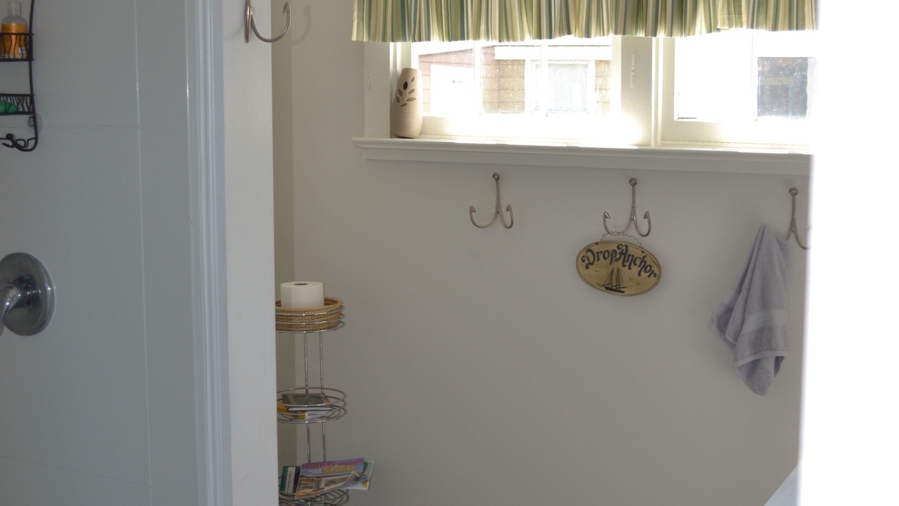Photo of Bathroom in Lakewood