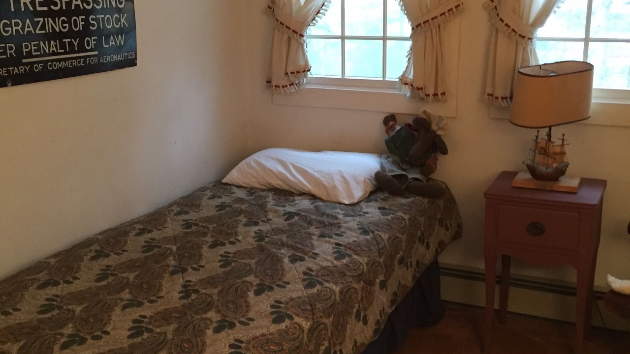Photo of Bedroom in Canaan
