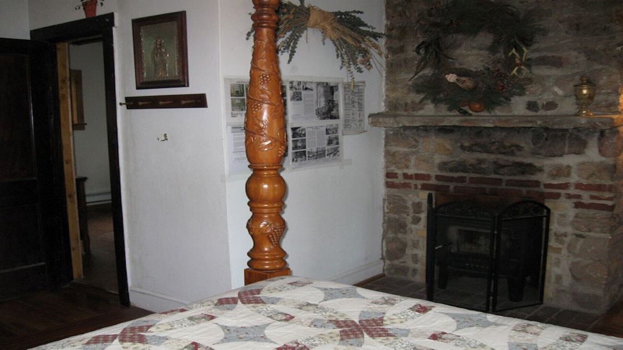 Photo of Bedroom in Luray