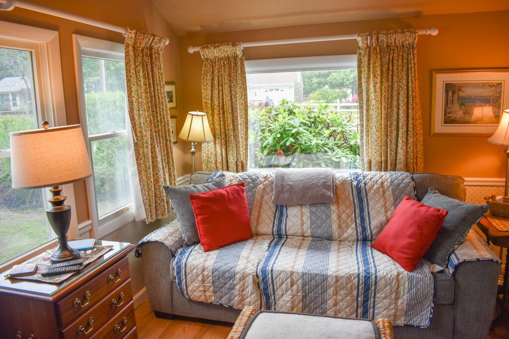 Photo of Livingroom in Dennis Port