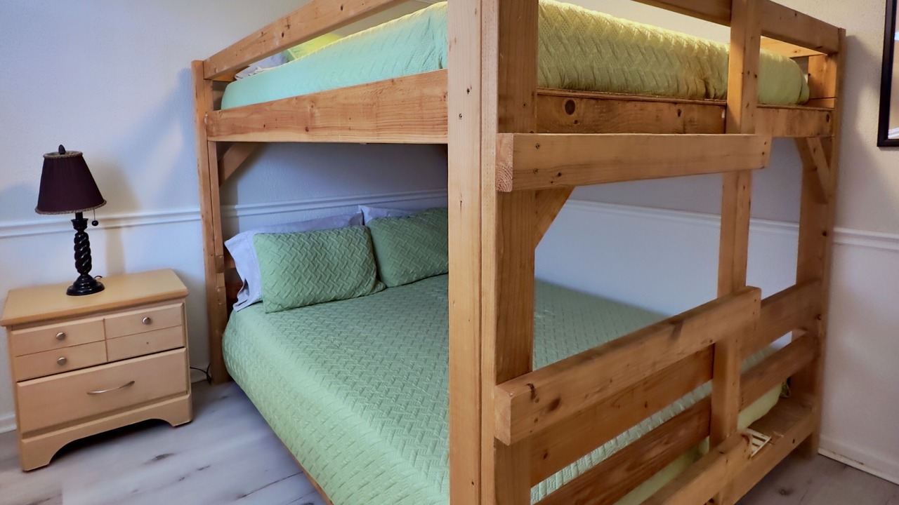 Photo of Bedroom in Surfside Beach