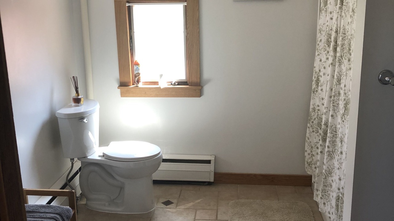 Photo of Bathroom in Burdett