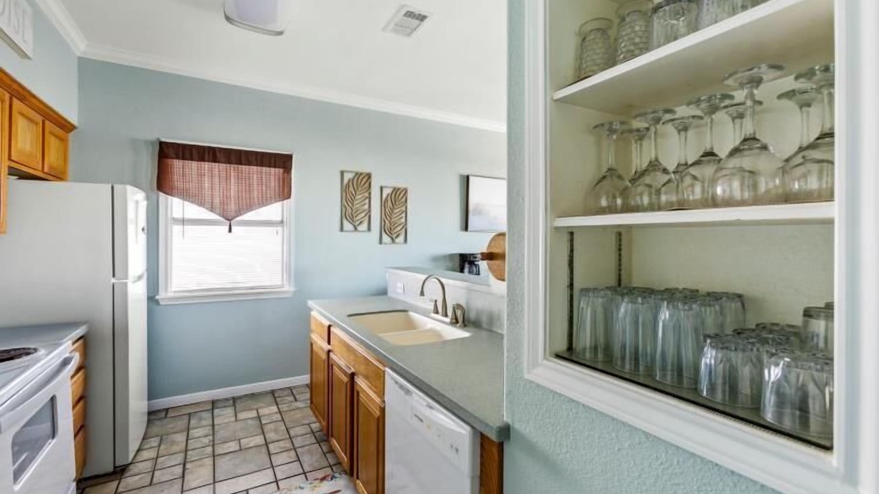 Photo of Kitchen in Surfside Beach