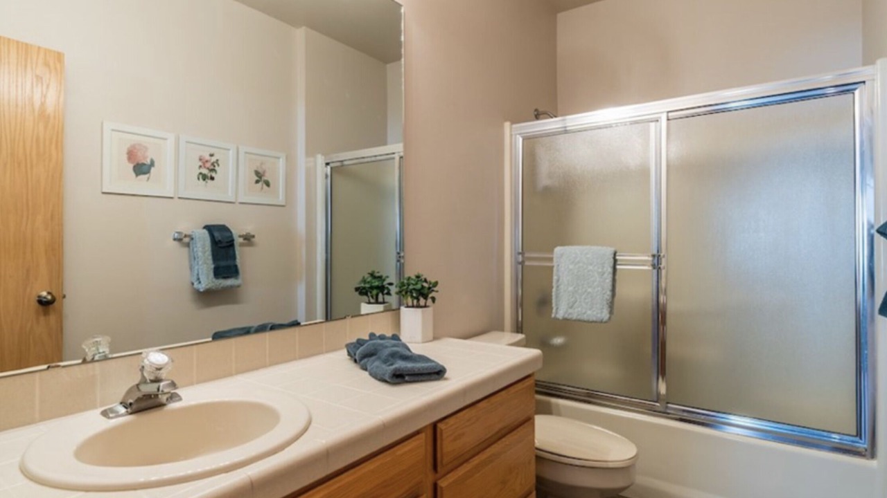Photo of Bathroom in Wapato Point
