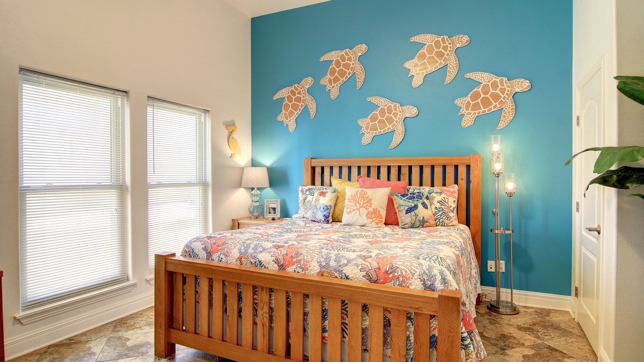 Photo of Bedroom in Sand Point