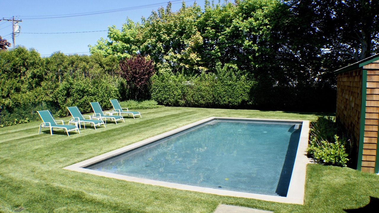 Photo of Outdoor in Village of Southampton