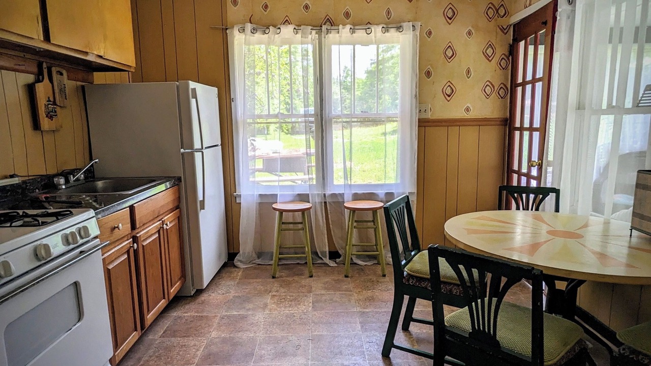Photo of Kitchen in White Lake