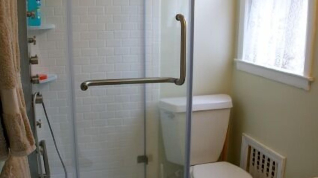Photo of Bathroom in Village of East Hampton