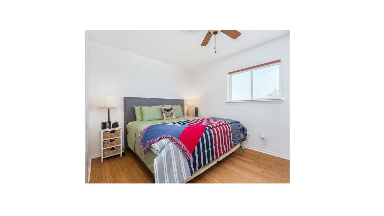 Photo of Bedroom in Terramar Beach