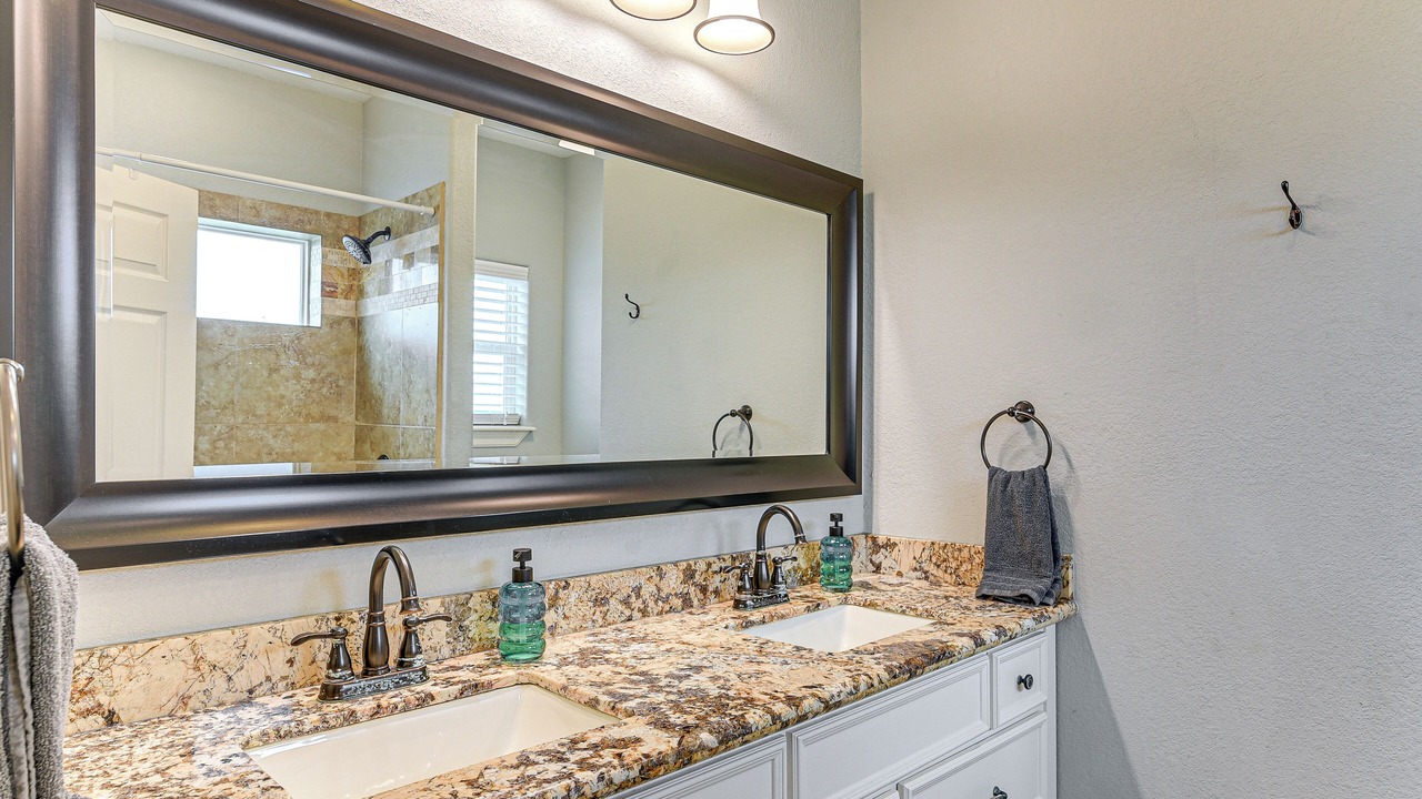 Photo of Bathroom in Surfside Beach