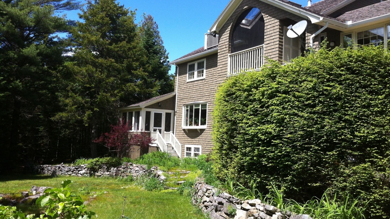 Photo of Outdoor in Town Hill