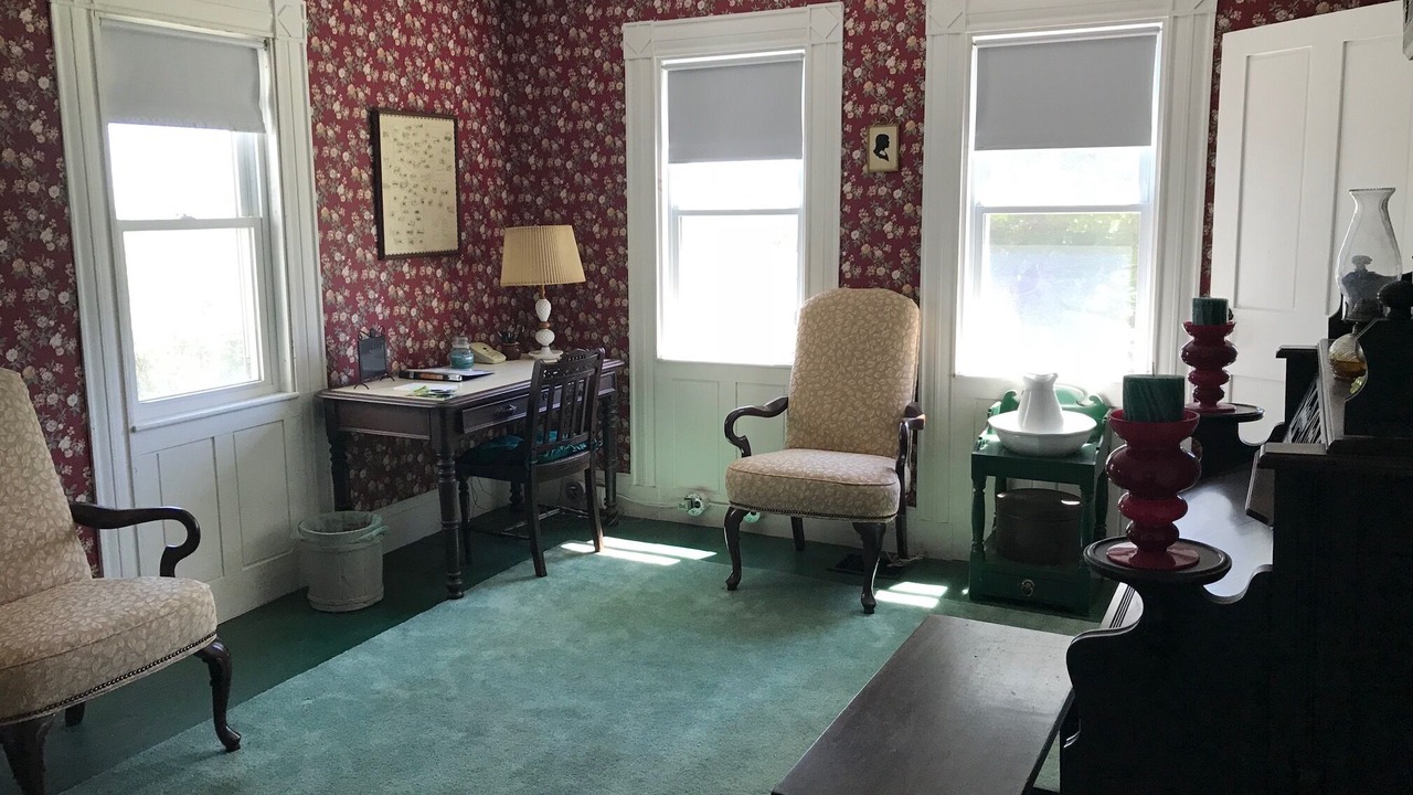 Photo of Bedroom in Lyndonville