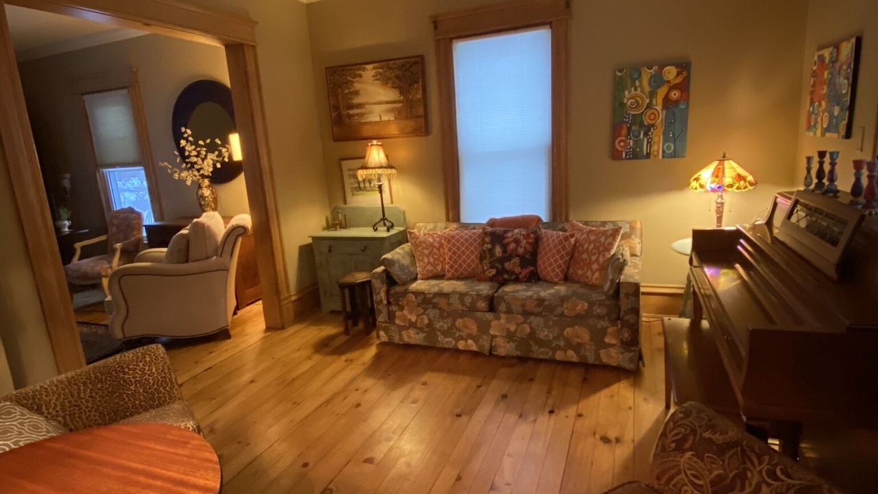 Photo of Livingroom in Bemus Point