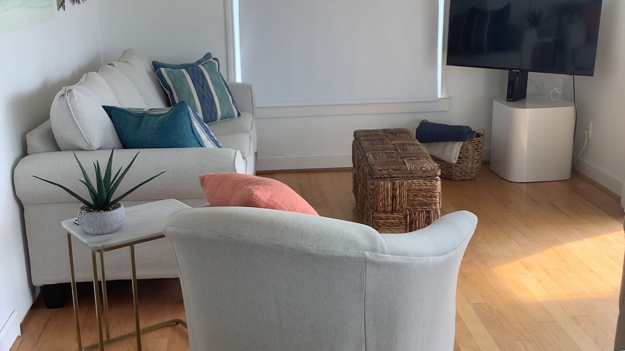 Photo of Livingroom in Bermuda Beach