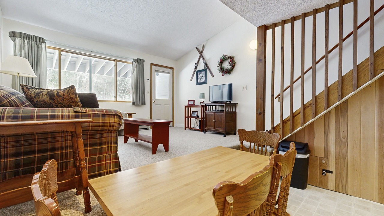 Photo of Livingroom in Sunday River Area