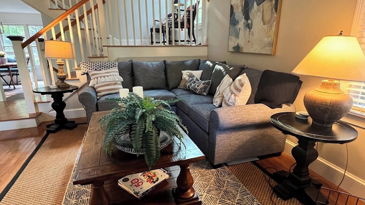 Photo of Livingroom in South Eliot