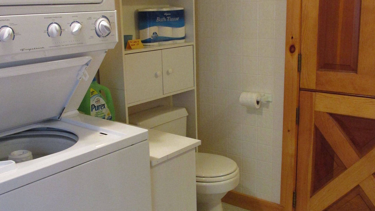 Photo of Bathroom in Woodgate