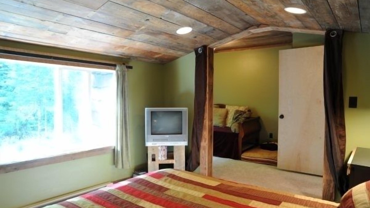 Photo of Bedroom in Rhododendron