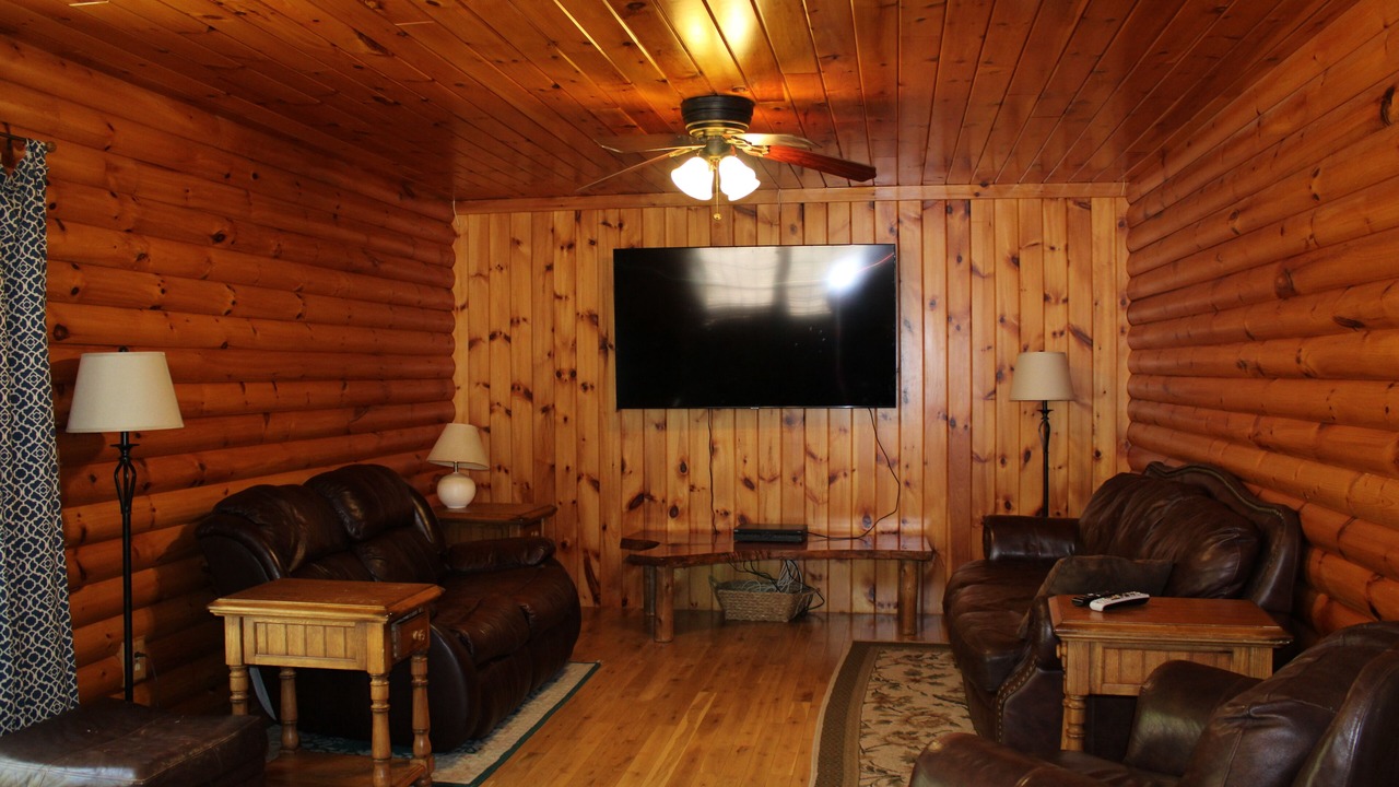 Photo of Livingroom in Cooperstown