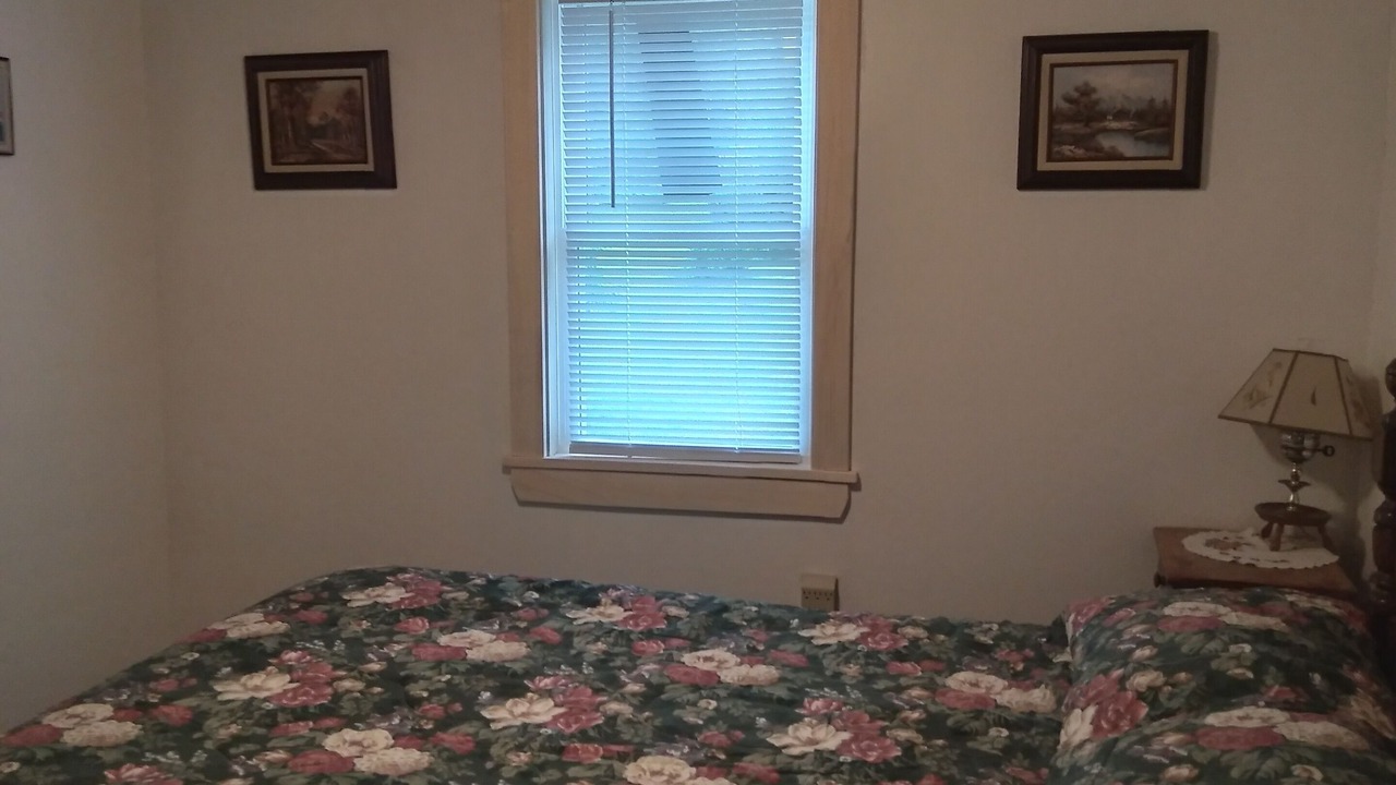 Photo of Bedroom in Weld