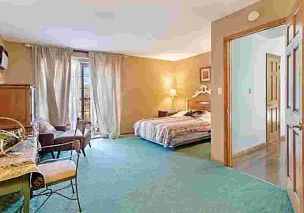 Photo of Bedroom in Westhampton