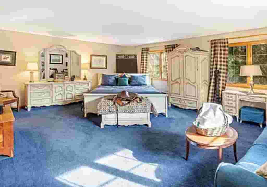 Photo of Bedroom in Westhampton