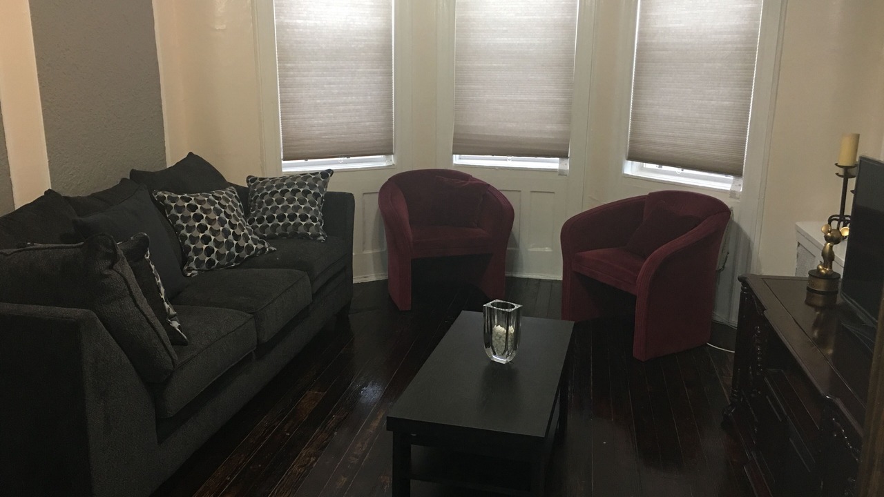 Photo of Livingroom in Queens
